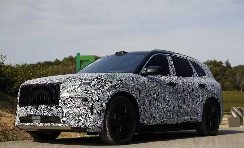 已经呼之欲出的极氪8X，传闻要更名为极氪9S了不过这对于极氪来说其实不是坏事，一