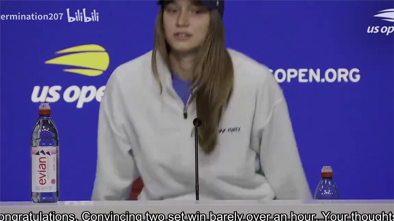 莱巴金娜晋级美网八强！赛后发布会回应对阵郑钦文，又美又会说
