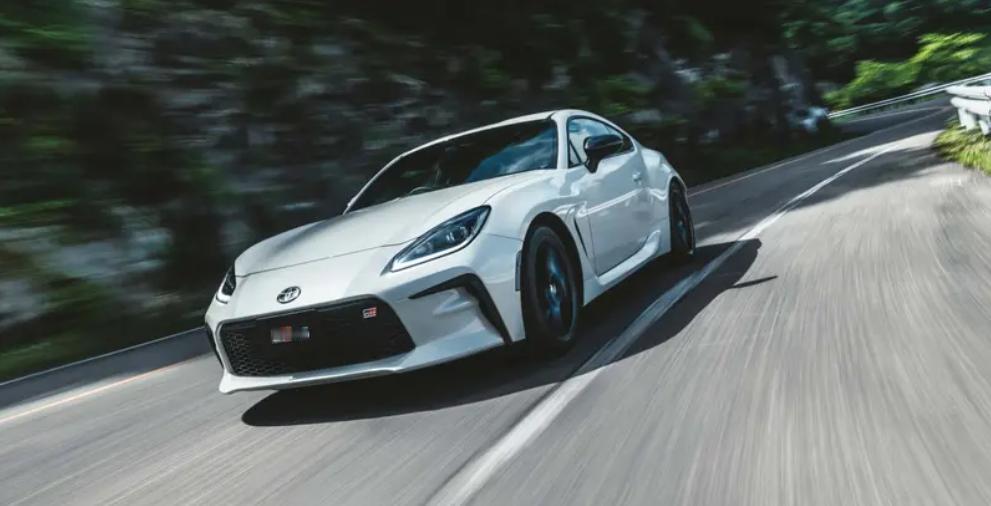 【新款丰田GR86官图发布 推Ridge Green限量版车型/限量200台】近