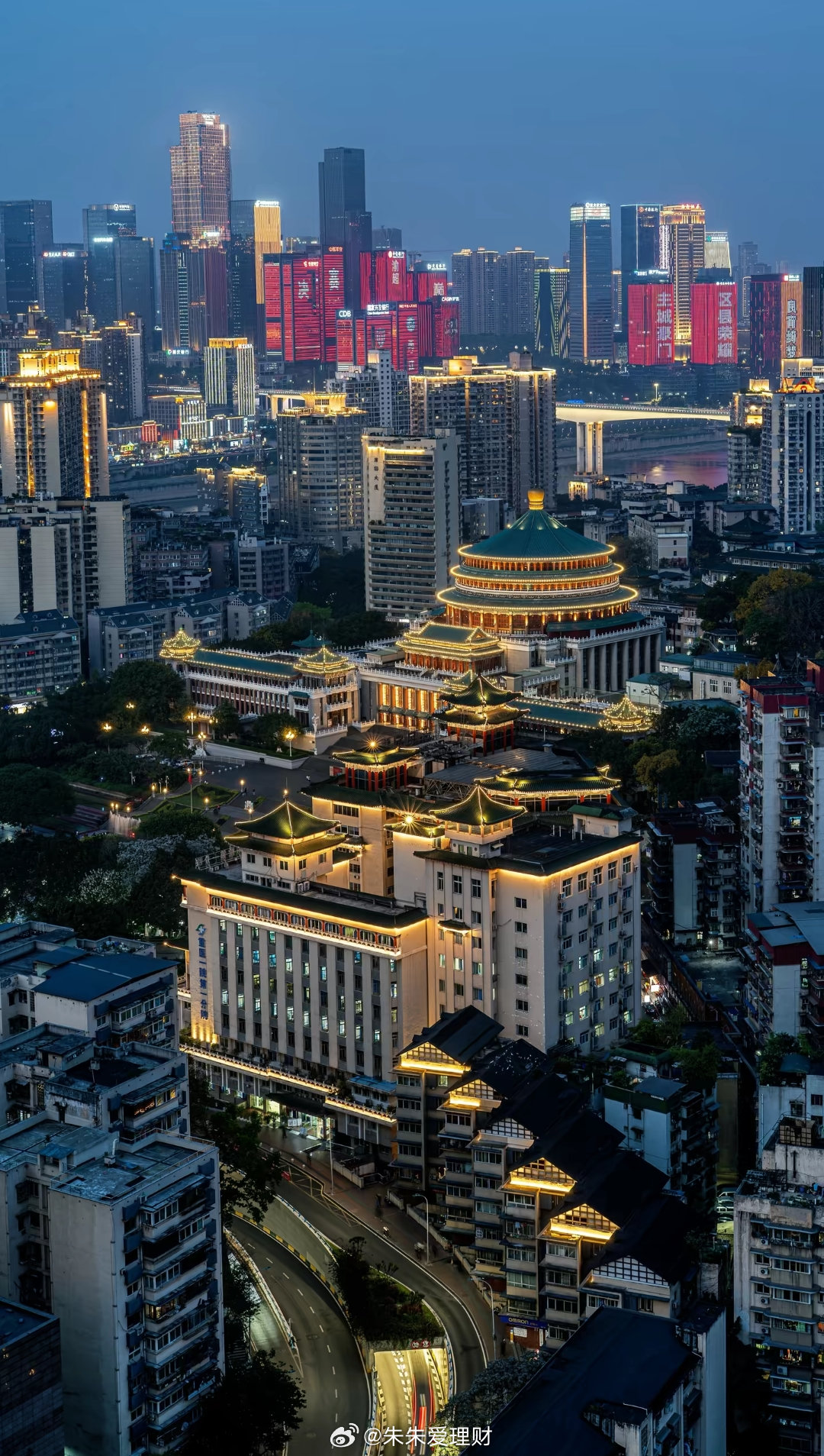 韬（τ）定律半导体核心概念 一、先进封装（主线中的主线，逻辑折叠+3D堆叠直接受