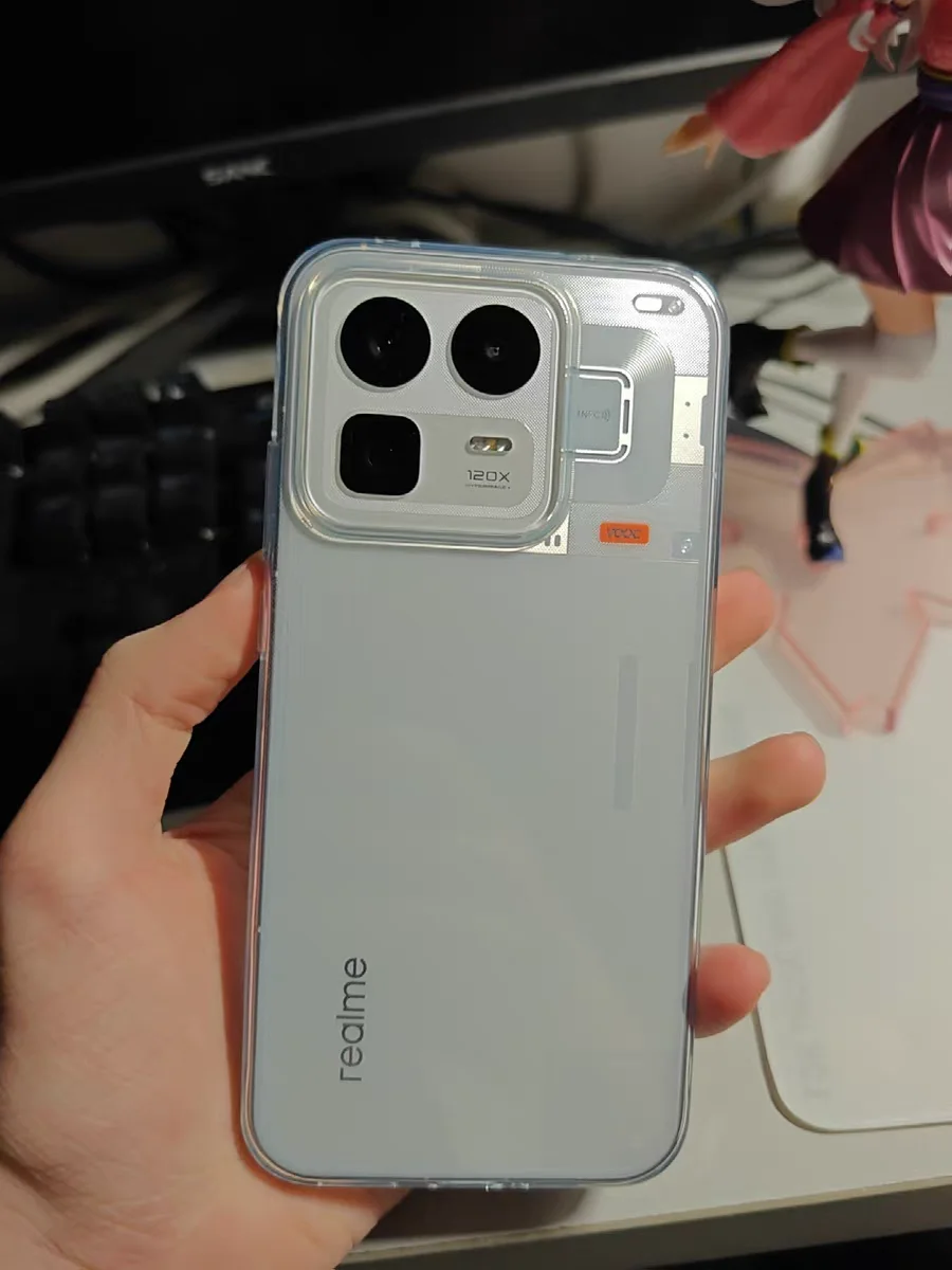 真有人一直用官方清水壳吗？