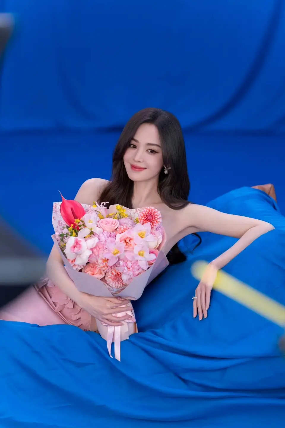 娜扎。