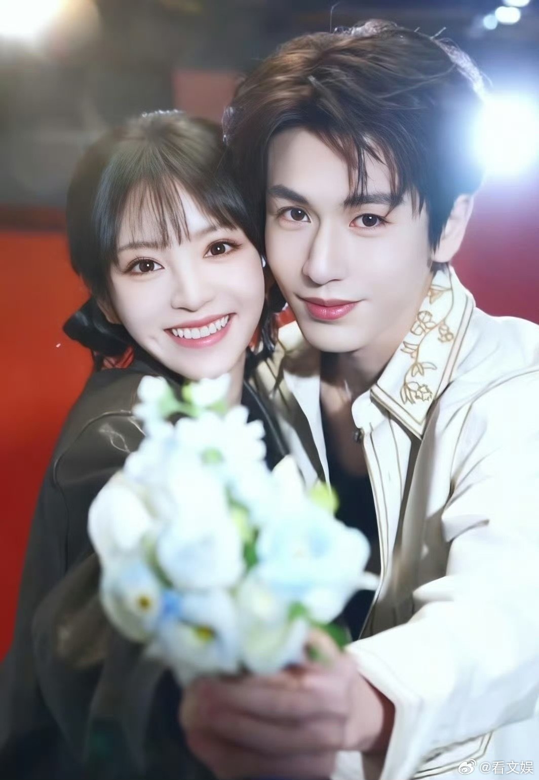 经纪人纯恨但是我的cp不恨啊经纪人纯恨我的cp不恨 经纪人纯很我的cp不恨，好嗑