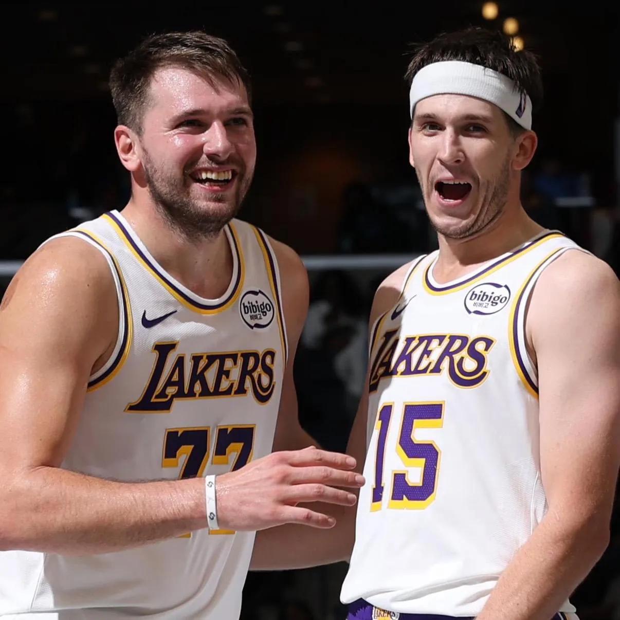 现在来看如果湖人想要将里弗斯交易出去，还得经过东契奇同意才行了！
太肉麻了，东契