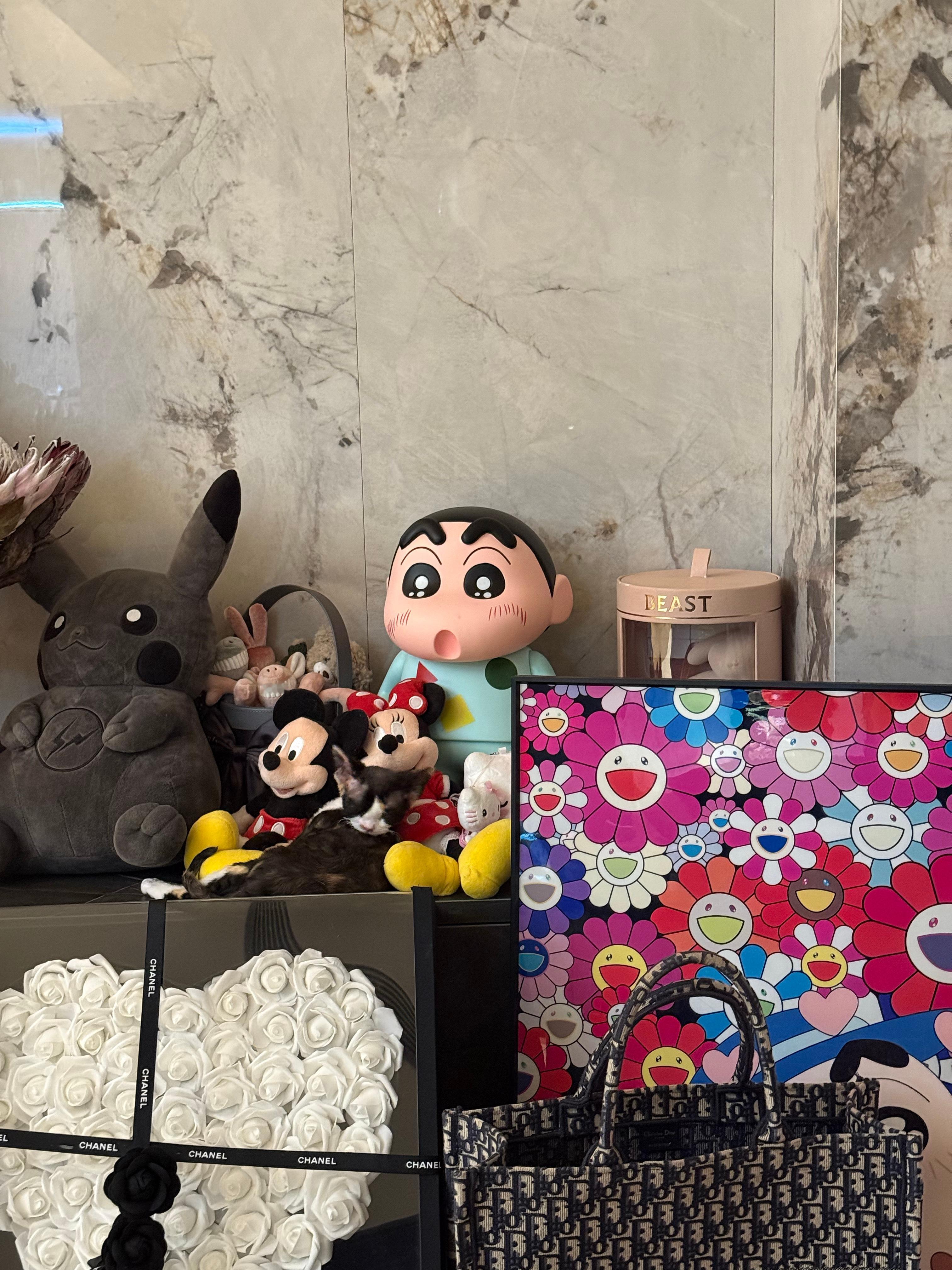 还好我是个爱记录的人看到好看的天空 路边的小狗 以及我在乎的每个人 都想拍下来就