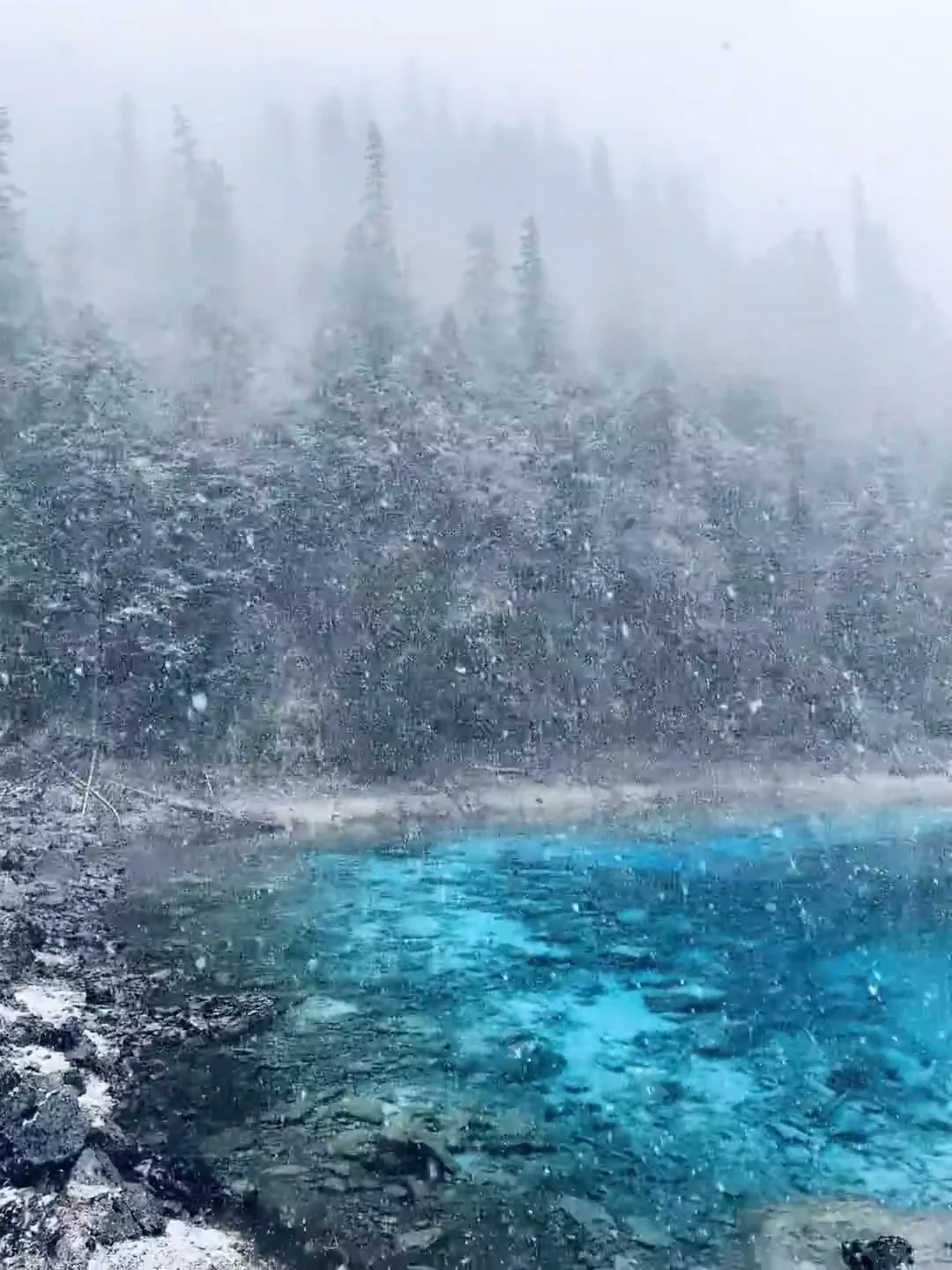 能治愈一切的蓝月亮湖❄️❄️