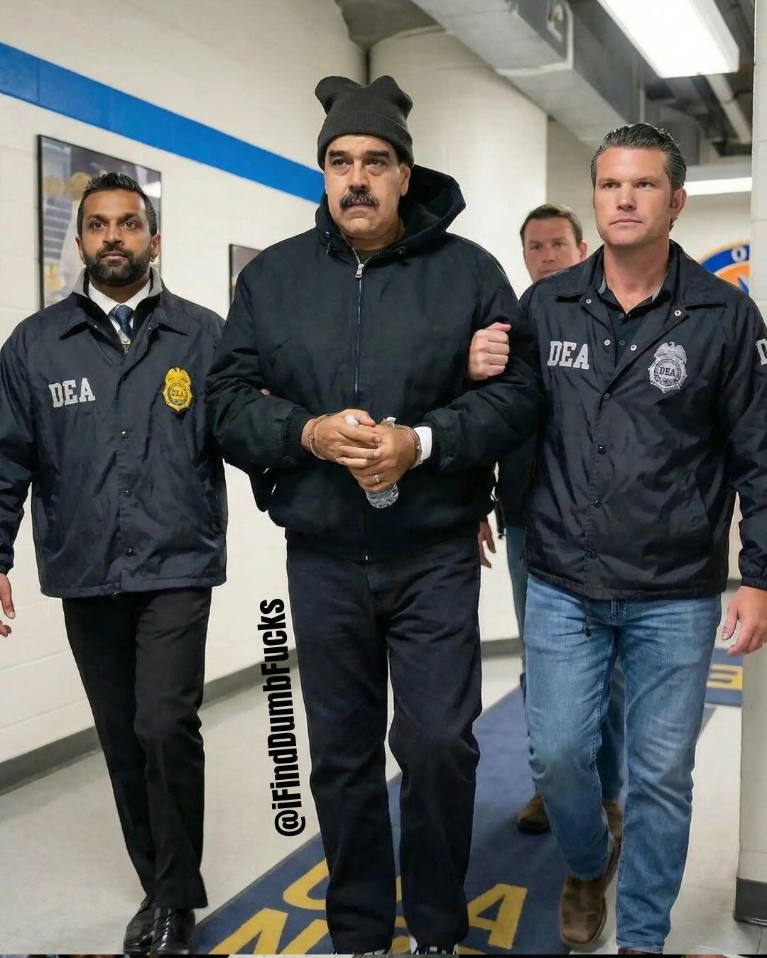 纽约市长马姆达尼致电特朗普，反对抓捕马杜罗纽约是民主党大本营，马姆达尼是民主党的