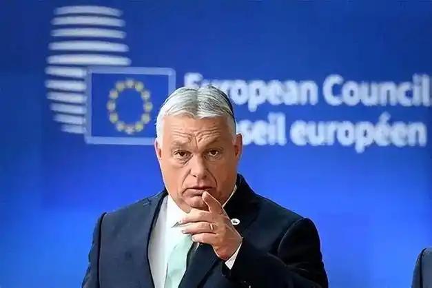 [月亮]匈牙利政坛迎来大地震，执政16年的亲华总理欧尔班惨败下台，新领导毛焦尔一