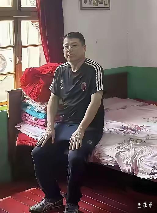 不至于吧？竟落魄至此？
大家还认识这个人吗？关于新冠病毒的错误言论，让他一落千丈