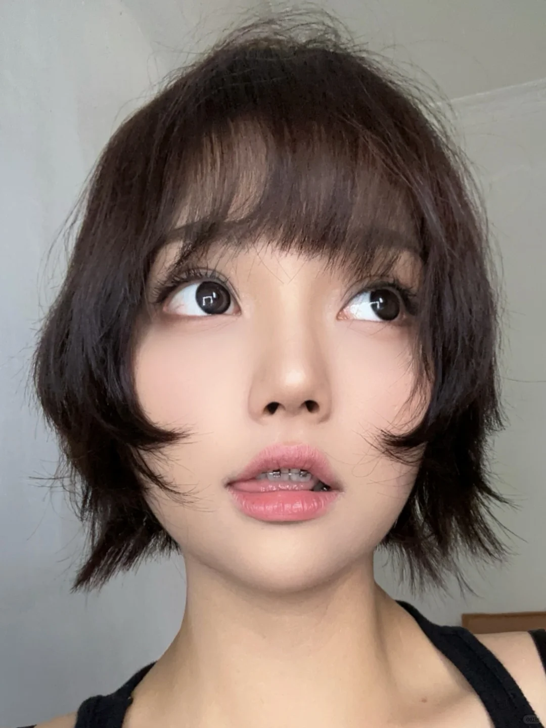 适合圆脸的hanni短发