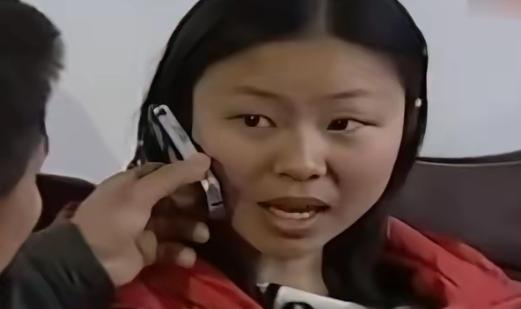 湖南一女子天生聋哑22年，嫁给一个疼她的丈夫，一日丈夫表示：我出去打会儿牌。妻子