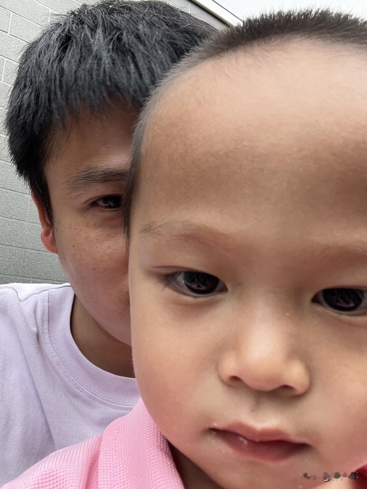 男人该不该做家务？我的观点很明确：不该！

社会对男女的分工本就有差异，男人的主