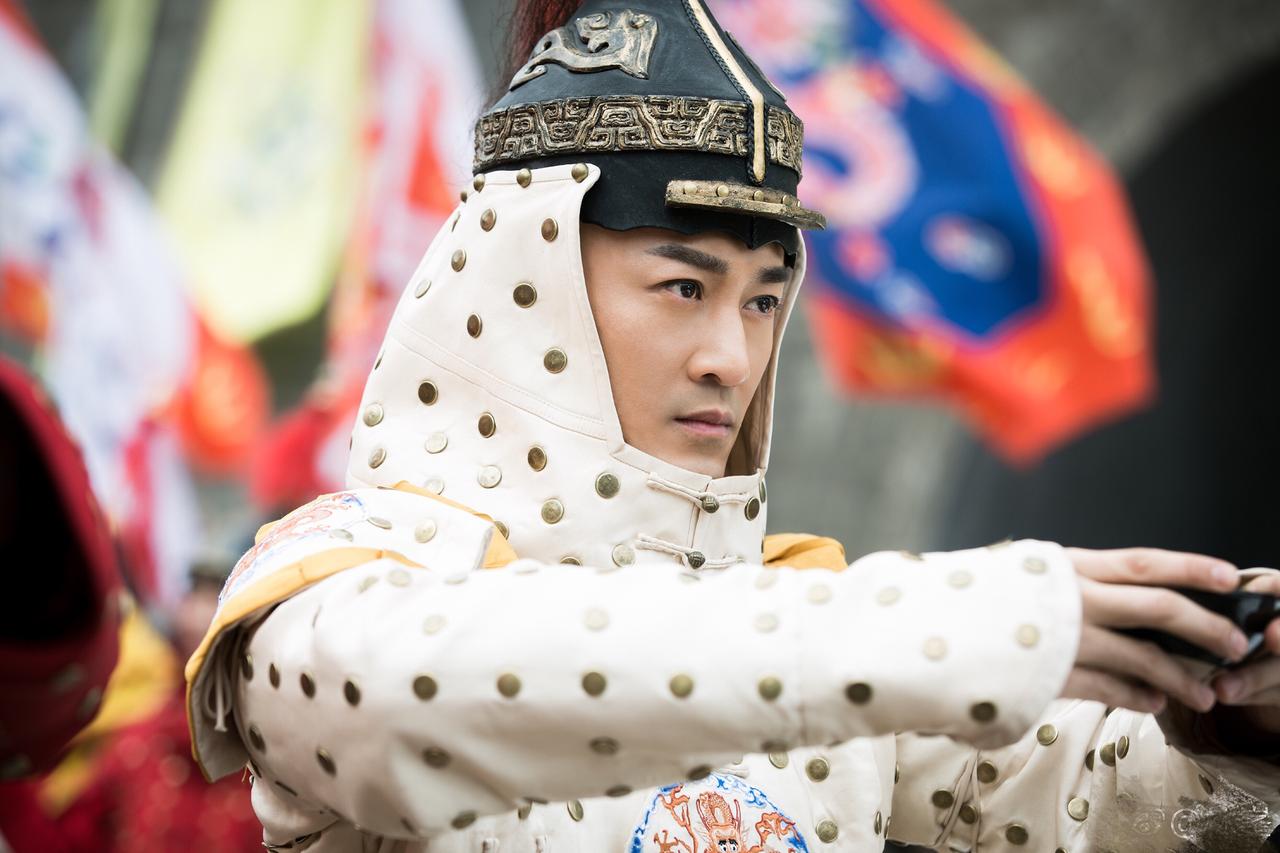皇太极为啥把国号定为“清”，这事儿挺有门道。

1636年四月，沈阳城外祭天大典