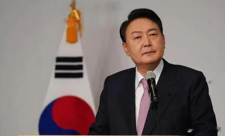 “迅速逮捕尹锡悦！”12月10日，﻿韩国国会通过了这一决议案！此前尹锡悦深夜发动