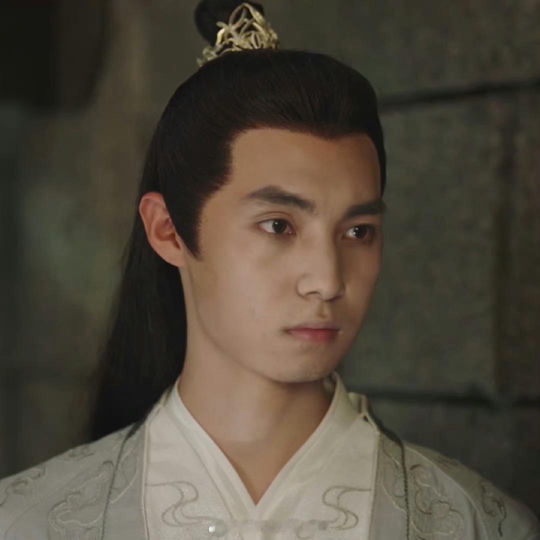 #相柳九命九脸#原来相柳大人九条命，真的有9张脸。不过相柳大人也是真的很爱美哟，