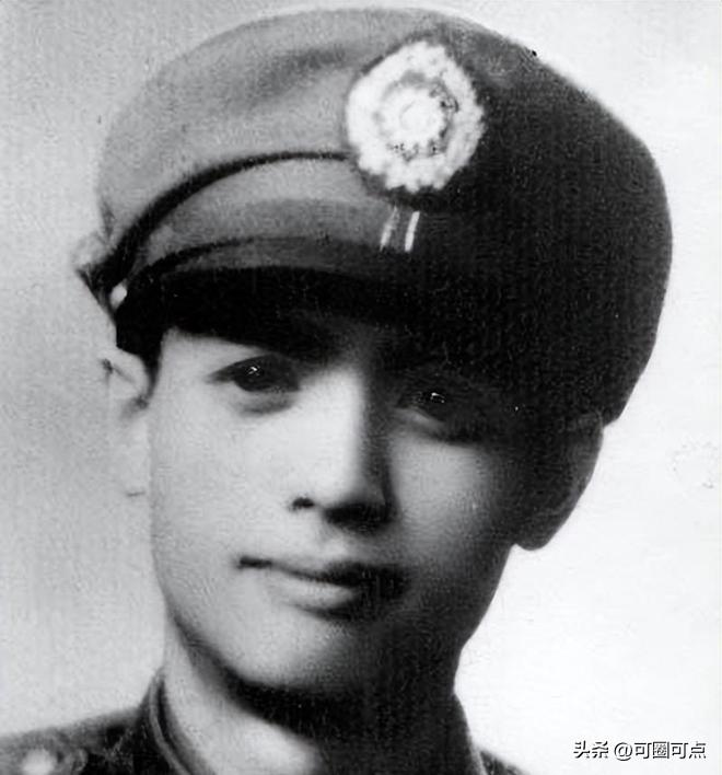 1949年深秋，成都。国民党中将韩任民得知：独子韩子重，11月27日死在渣滓洞。