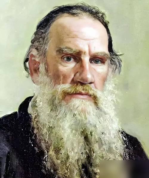 半生轻狂，半生缝补。

年少时的勇气，多半是挥向至亲的拳头。父母在耳边碎碎念，你