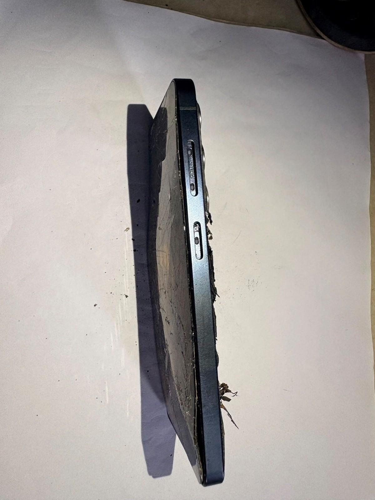 Note7之后又来了？三星S26年内第四炸，这次在印度小伙裤兜里直接烧起来

2