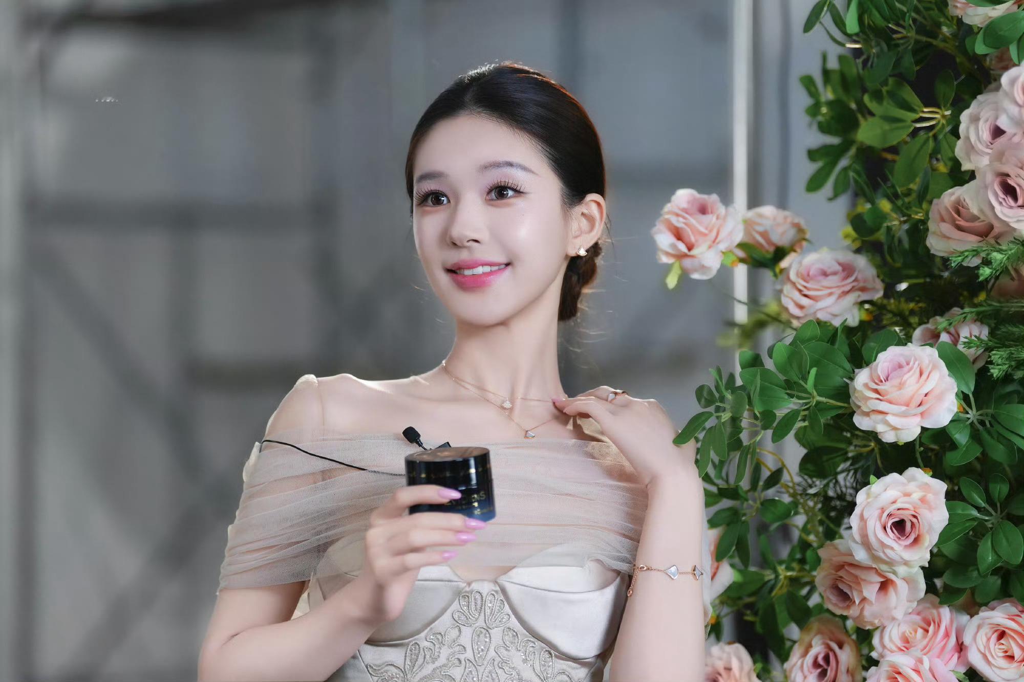 露儿好美呀 ​​​