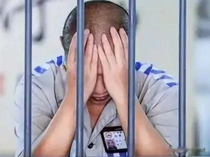 近期，又有三家公司被实施ST处理，分别为ST东尼、ST汇洲与ST太重。此三家公司