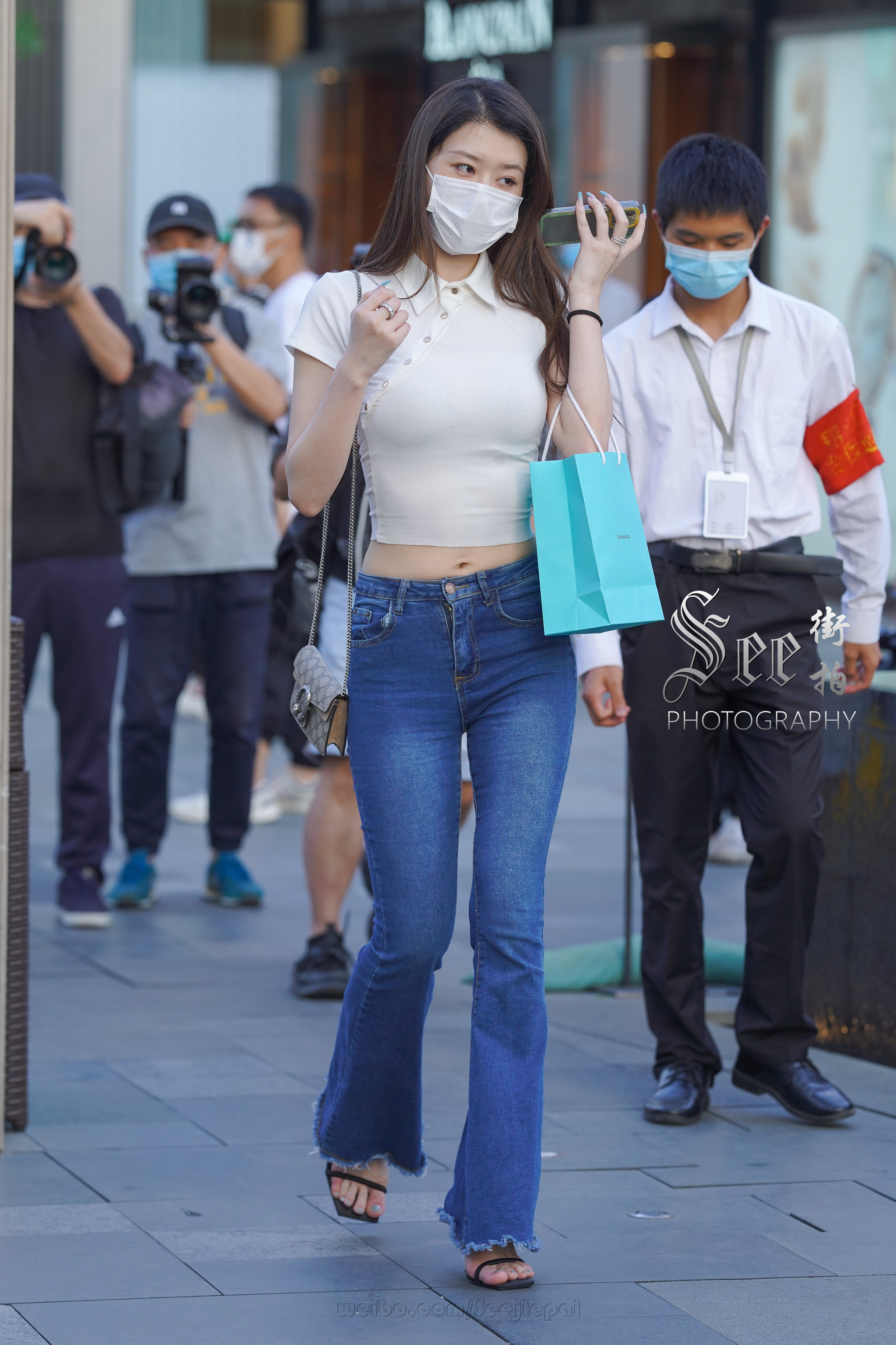 喇叭牛仔裤魅力好身材~~ ​​​