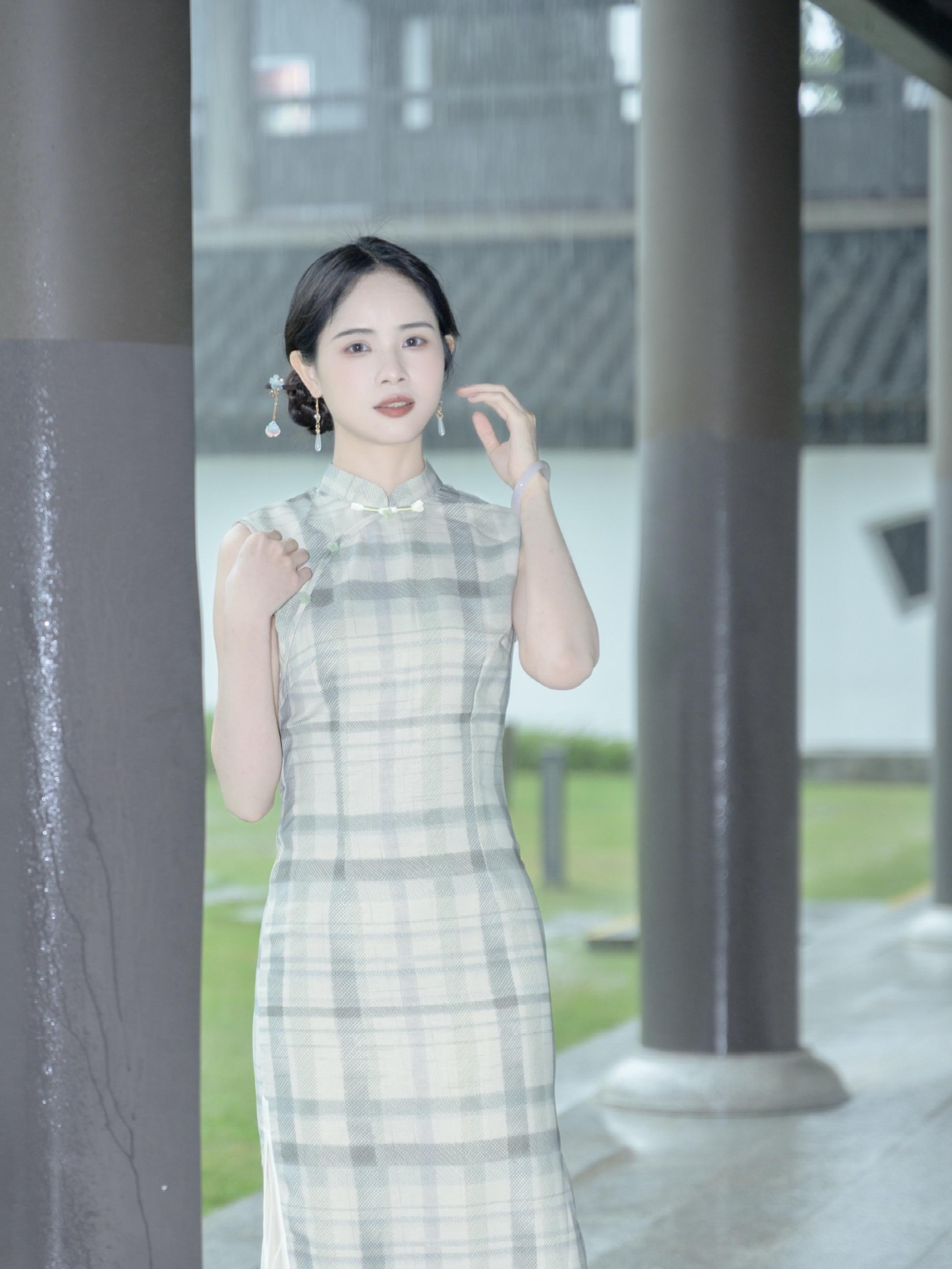 “假如你舍一滴泪，假如老去我能陪”