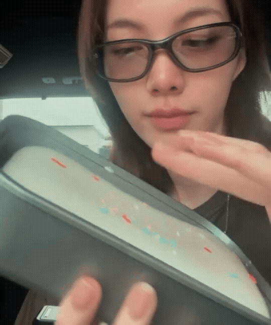 如此眼熟的手法 