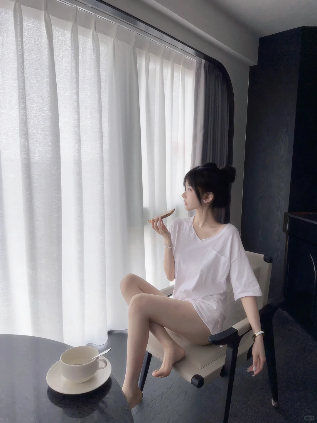早啊🌞白t给的慵懒感
