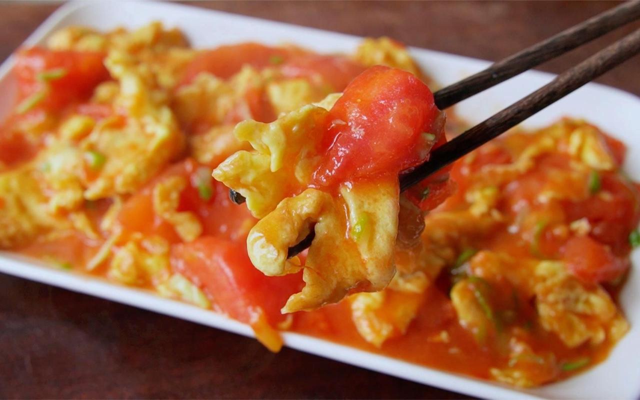 医生忠告：西红柿炒鸡蛋，尽量不要放此物，看看你平时做对了吗？

“真没想到，这么