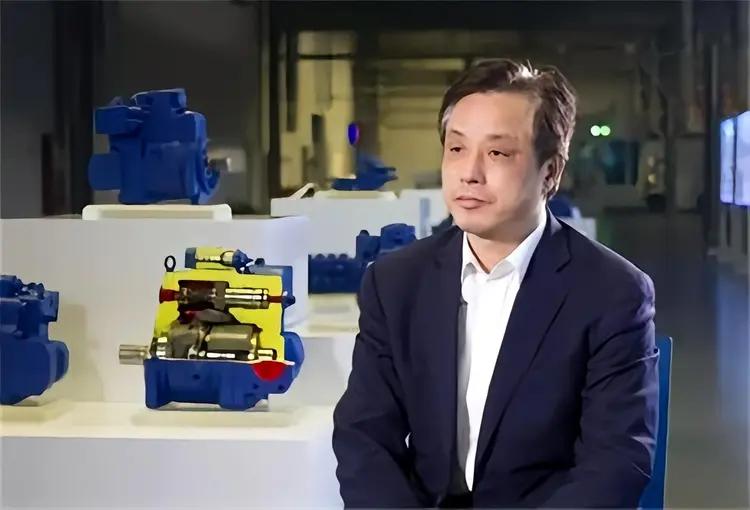 据大河报，常州首富，恒立液压实控人汪立平出来了！已正常履职

3月20日留置，2