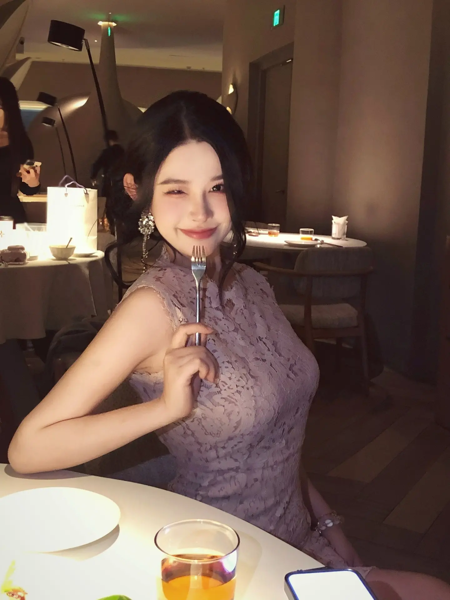 她大我三岁 有着大姐姐的干脆