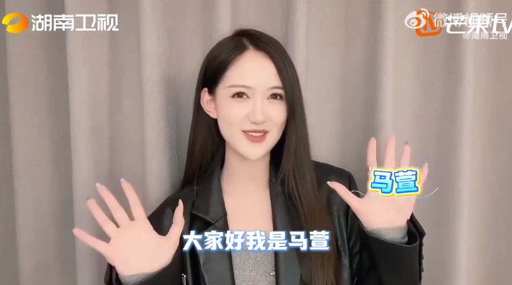 南方人到东北的奇葩装备 长春冰雪节 嘉宾同款保暖装备太实用啦！帽子耳包保温杯，一