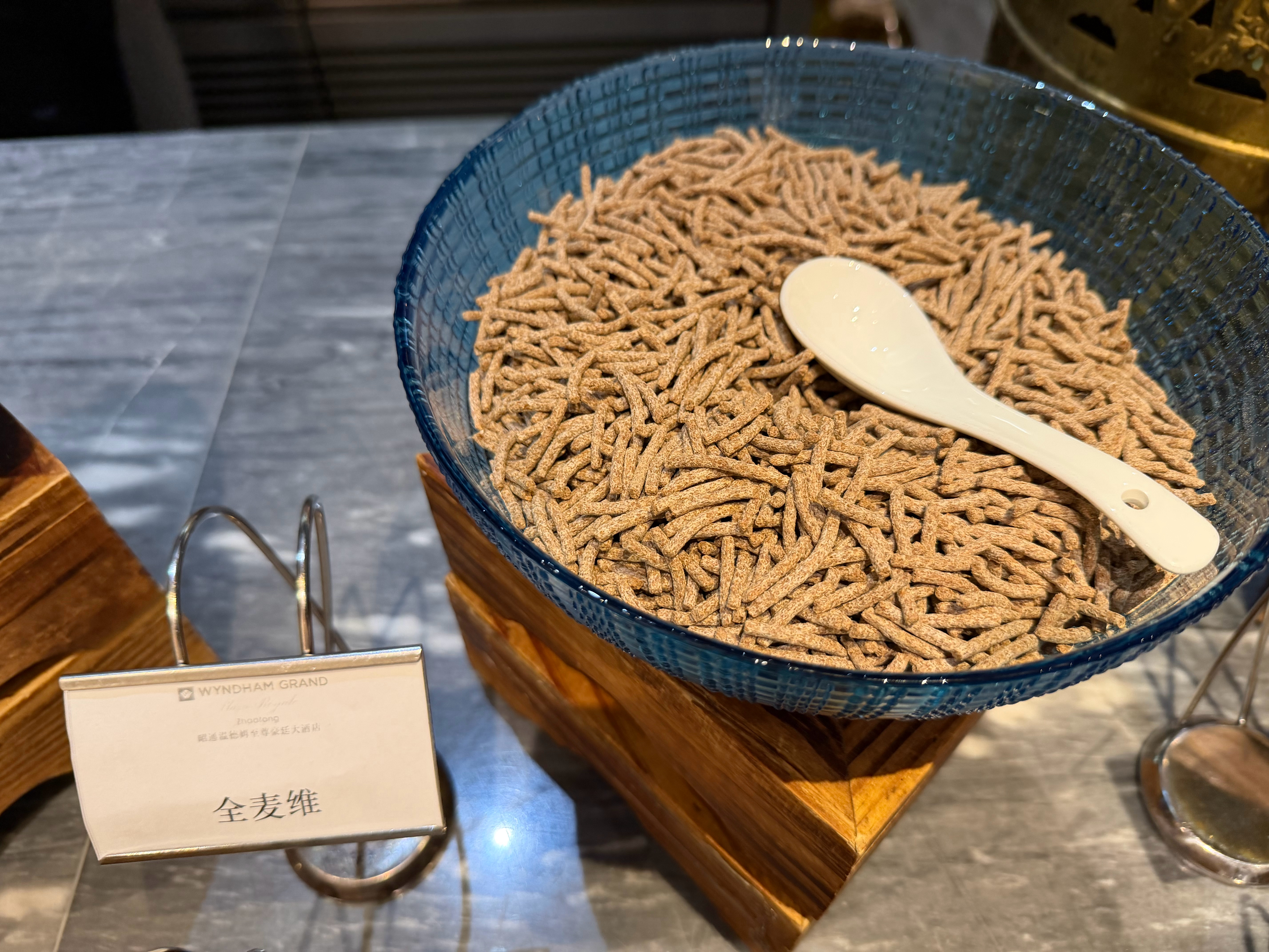但凡在实验室养过老鼠和兔子的朋友看到这盆东西肯定会五味杂陈吧 