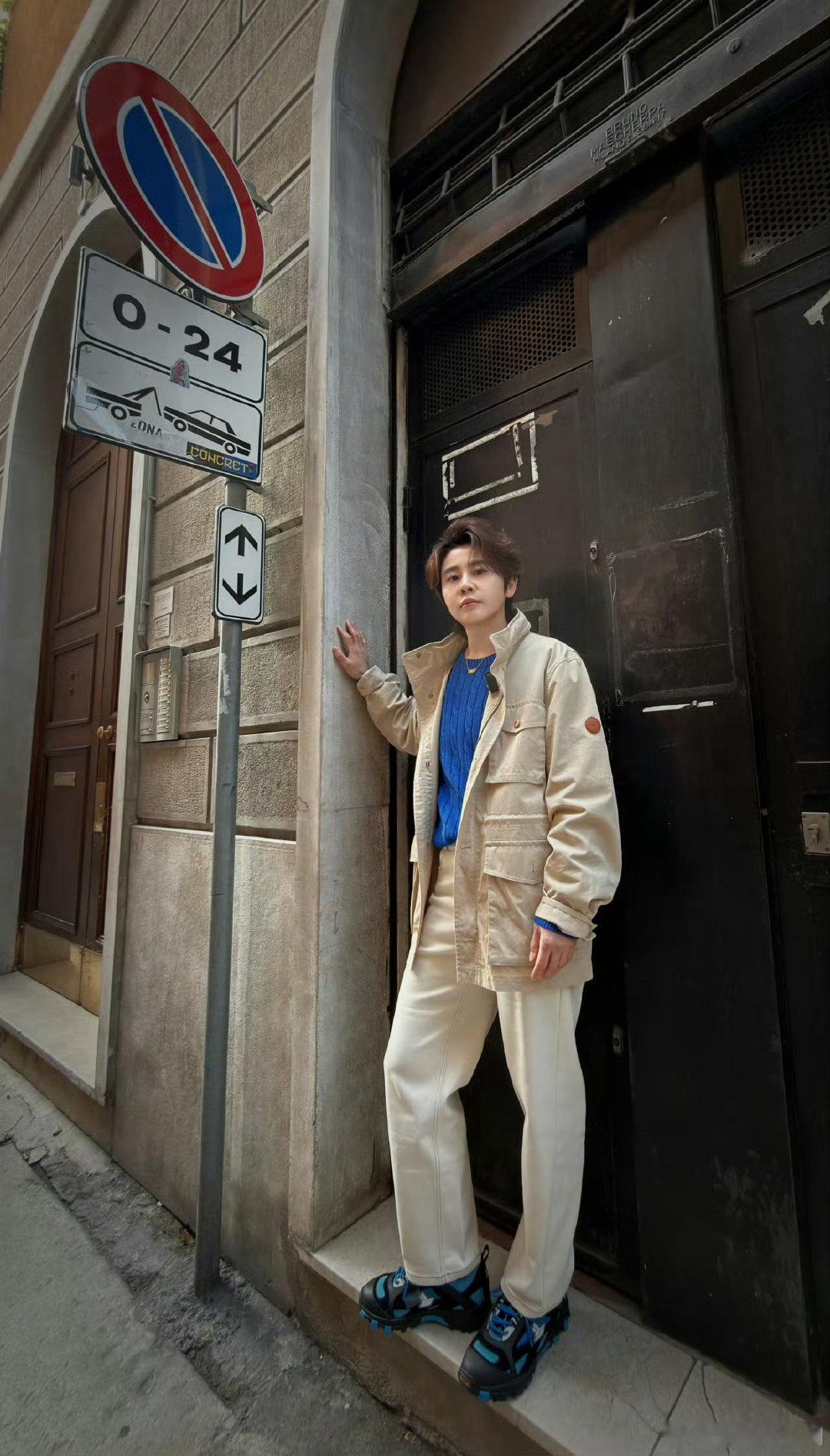 王濛王濛的口红比李佳琦还多合伙人刘烨爆料太真实，王濛这口红库存，妥妥内娱美妆隐藏