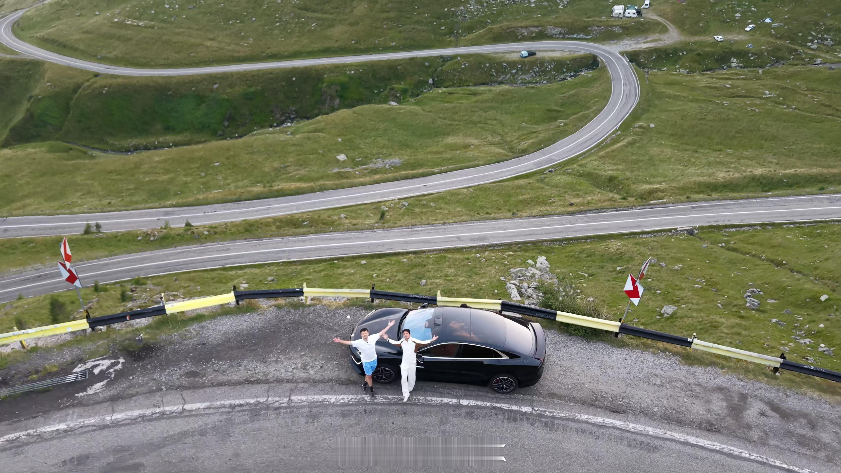 📍Transfagarasan, RO 🇷🇴如果你也热爱驾驶，一定要来体验