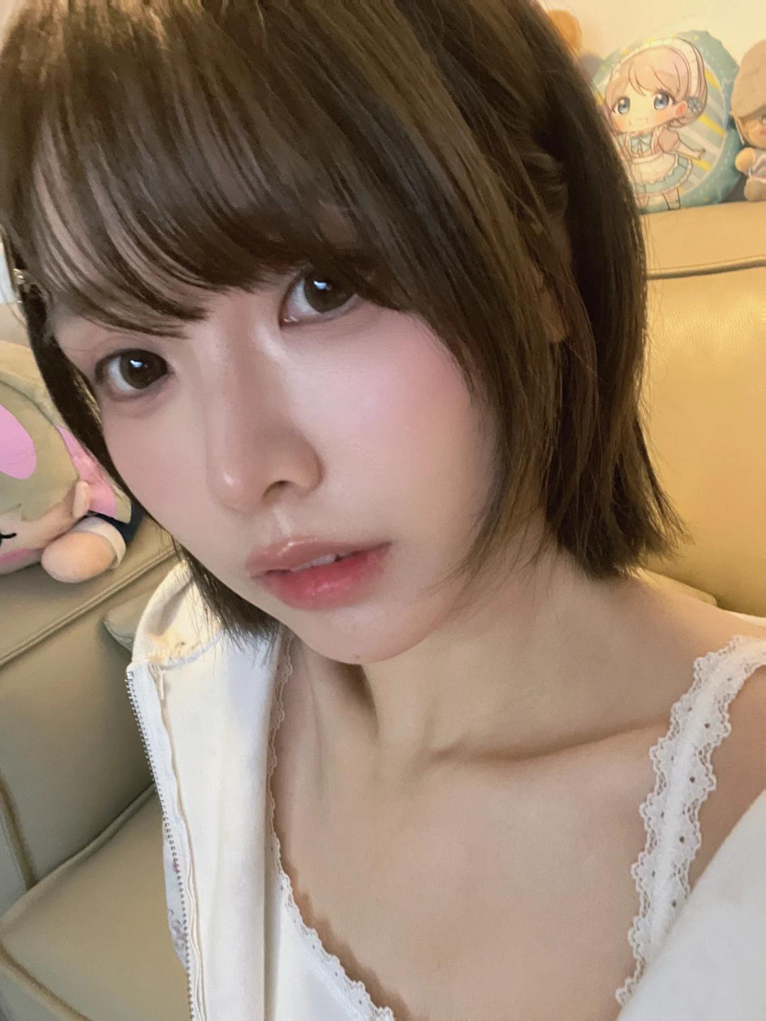 声优美女兼歌手Lyiuu——美图集17