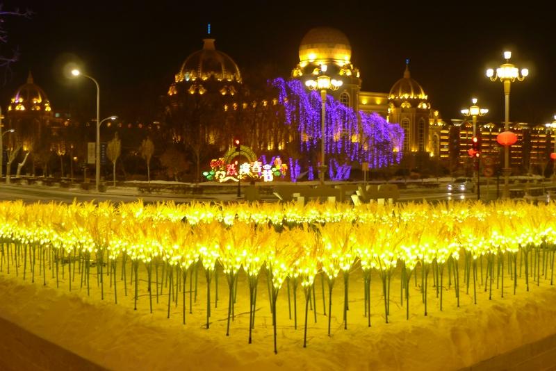 新春佳节，天南地北都沉浸在浓浓的年味儿里。过去一年，咱在不同城市为生活打拼，有汗