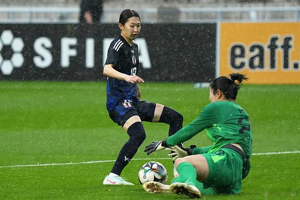 日本女足0比0中国女足 中国女足现在的水平虽然不及欧美强队，但在亚洲还是可以跟日