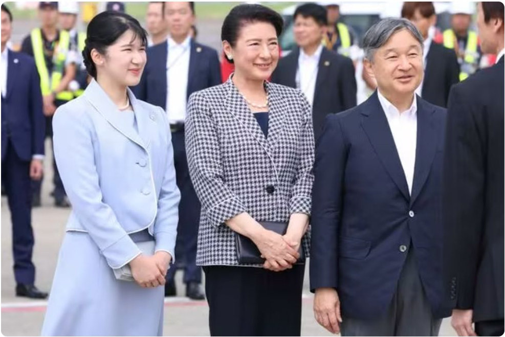 日本天皇与荷兰国王40年交情曝光：从留学相识到共同治水，关系好得像一家人 