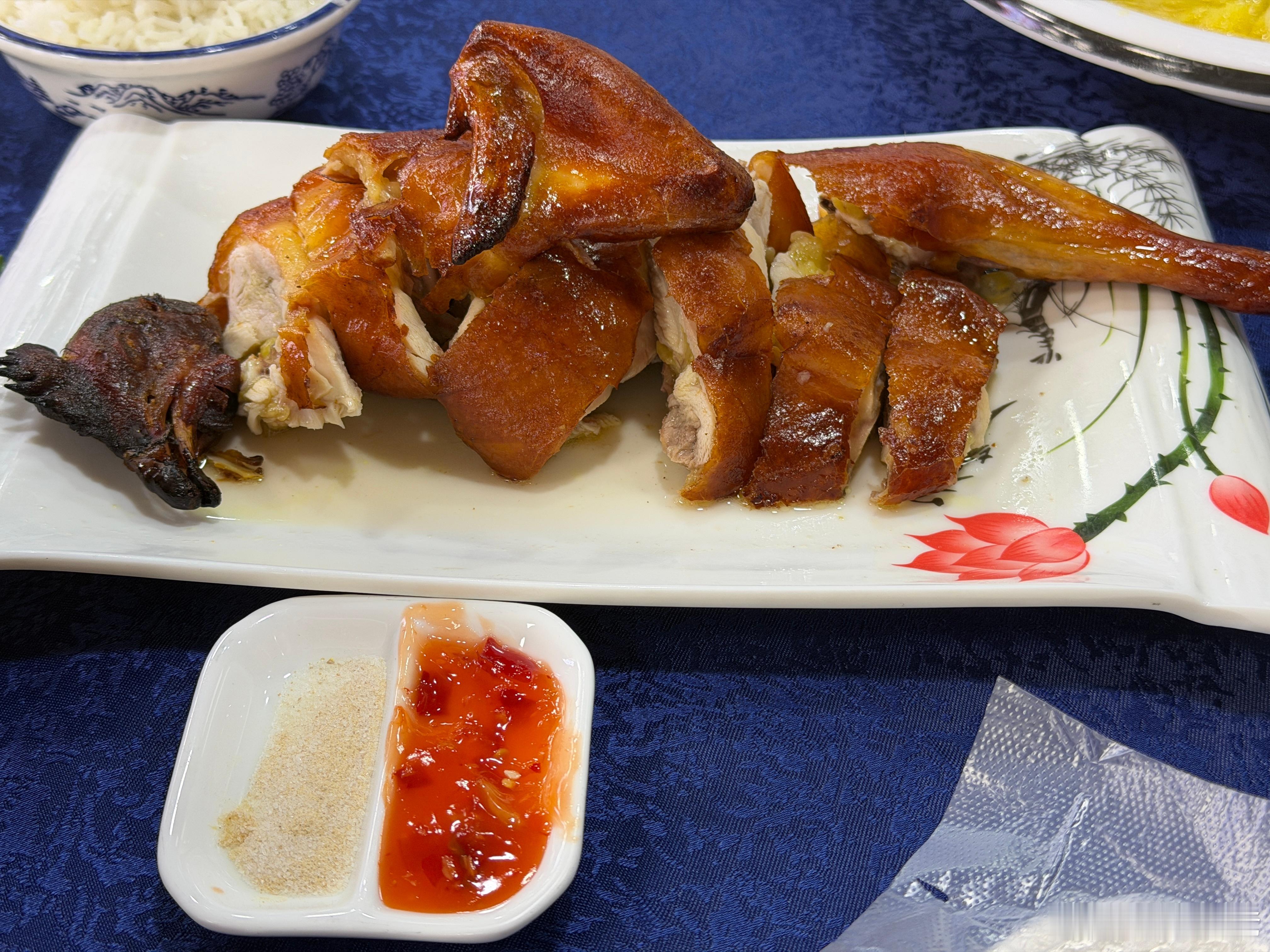 这几个菜，我愿称之为鸡有鸡味，菜有菜味，生蚝太TM鲜了广东人民天天吃这么好的吗理