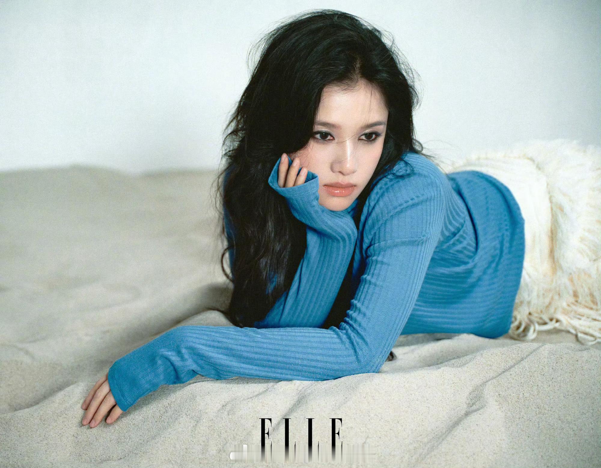 张婧仪 张婧仪 x ELLE┊佩戴Cartier珠宝，登上ELLE七月刊封面，一