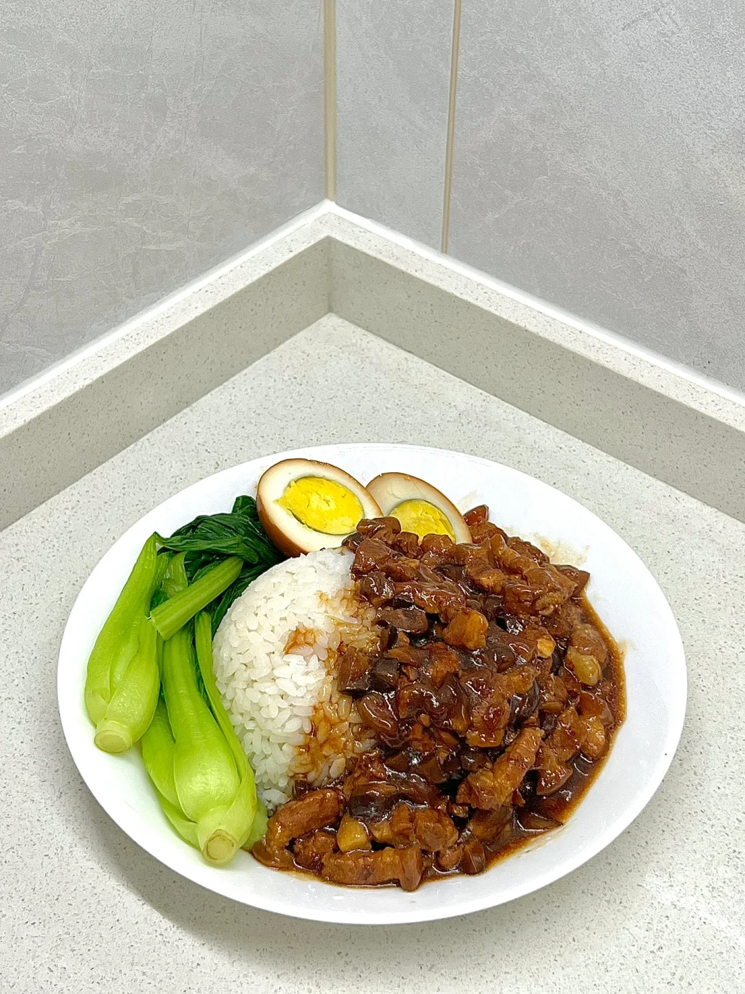 一碗不够吃的卤肉饭🔥每一粒米都裹住酱汁