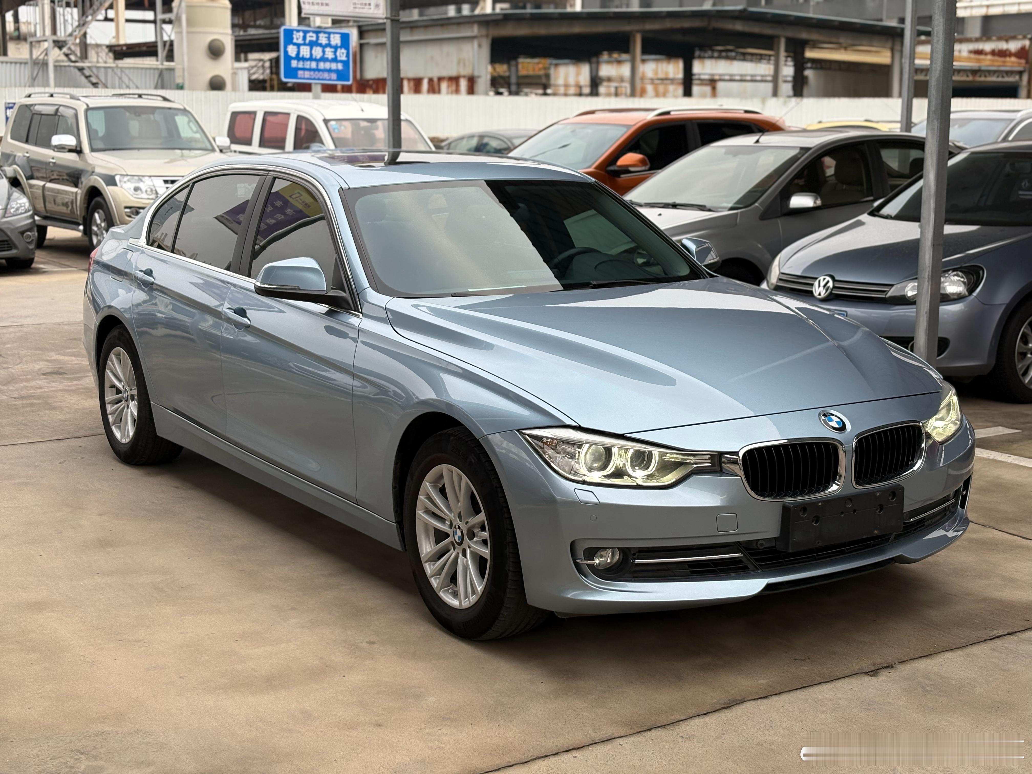 性价比2014年宝马320Li长轴2.0T时尚一手到店 实表15万多公里 原版精