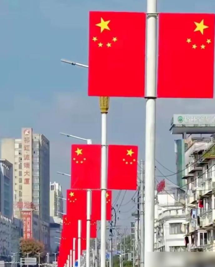 国家其实已经暗示得很明白了，不少人还在揣着明白装糊涂！

开年俩月印太军演扎堆，