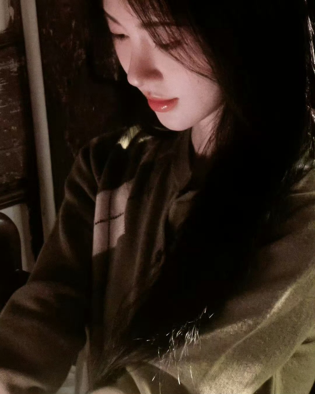 鞠婧祎 jjy﻿鞠婧祎苏绿夏 “风声围绕你身边，思念环绕你耳边”𝓣𝓱𝓮 ?