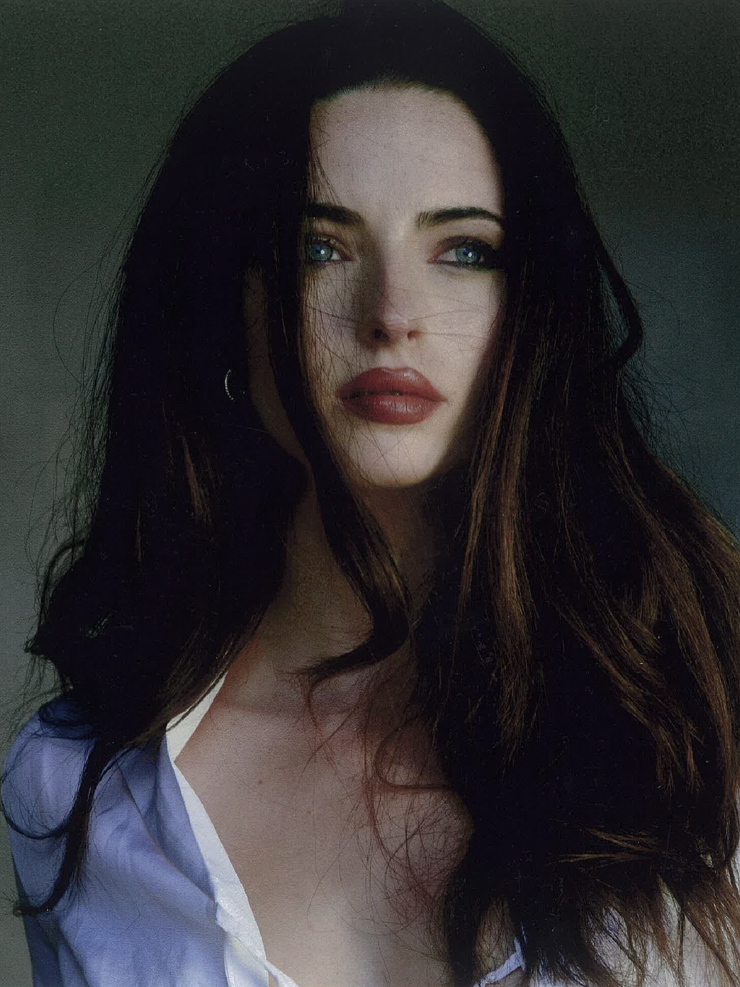 嗑颜bot 好神秘又深邃的长相ig：reneemurden 