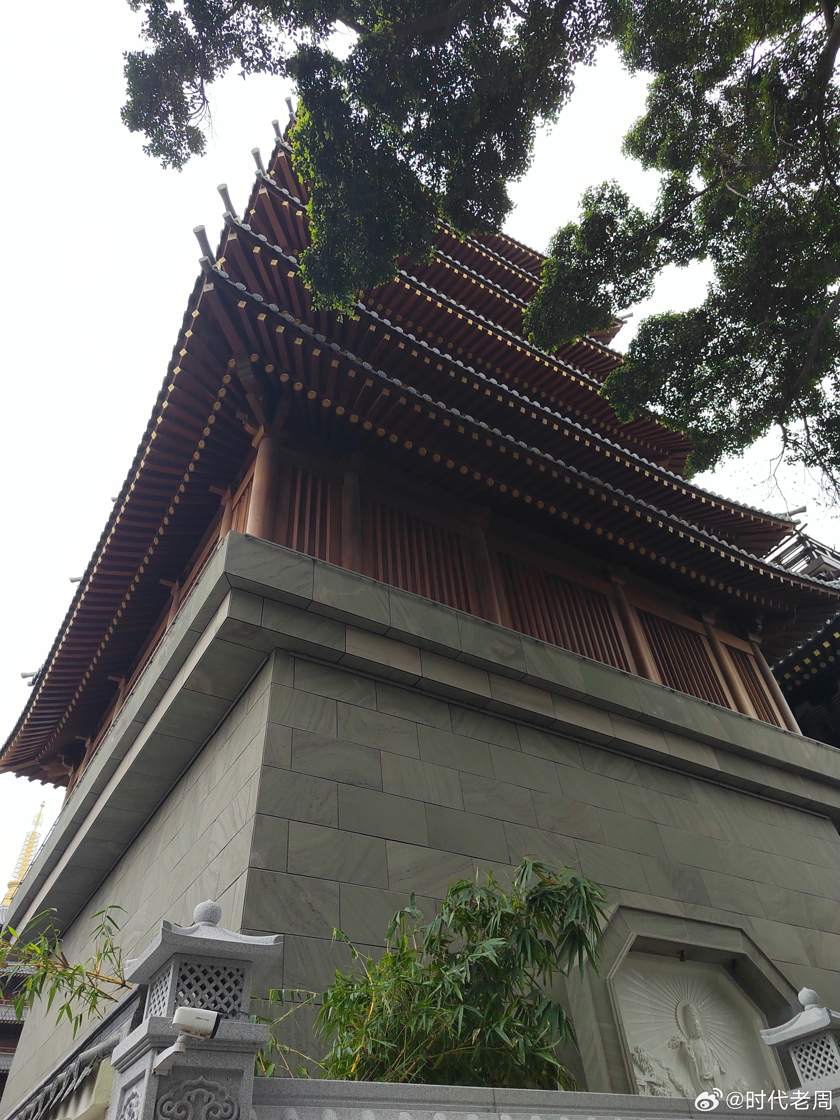 都说电视剧《太平年》结局意难平，可真实历史，比剧里憋屈100倍。钱弘俶献出十三州