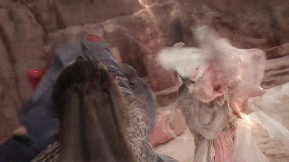 罗云熙全景打戏的含金量 不得不说，罗云熙在唐俪辞和剑王余泣凤全景打戏中的表现堪称