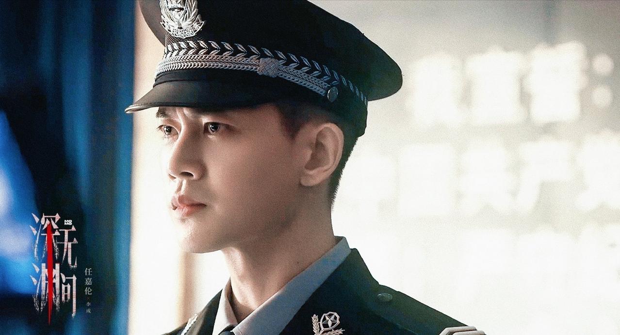 有瓜主说深渊无间9月9日播出？
不管真假，肯定是在九月份
从现在开始我们要带着任