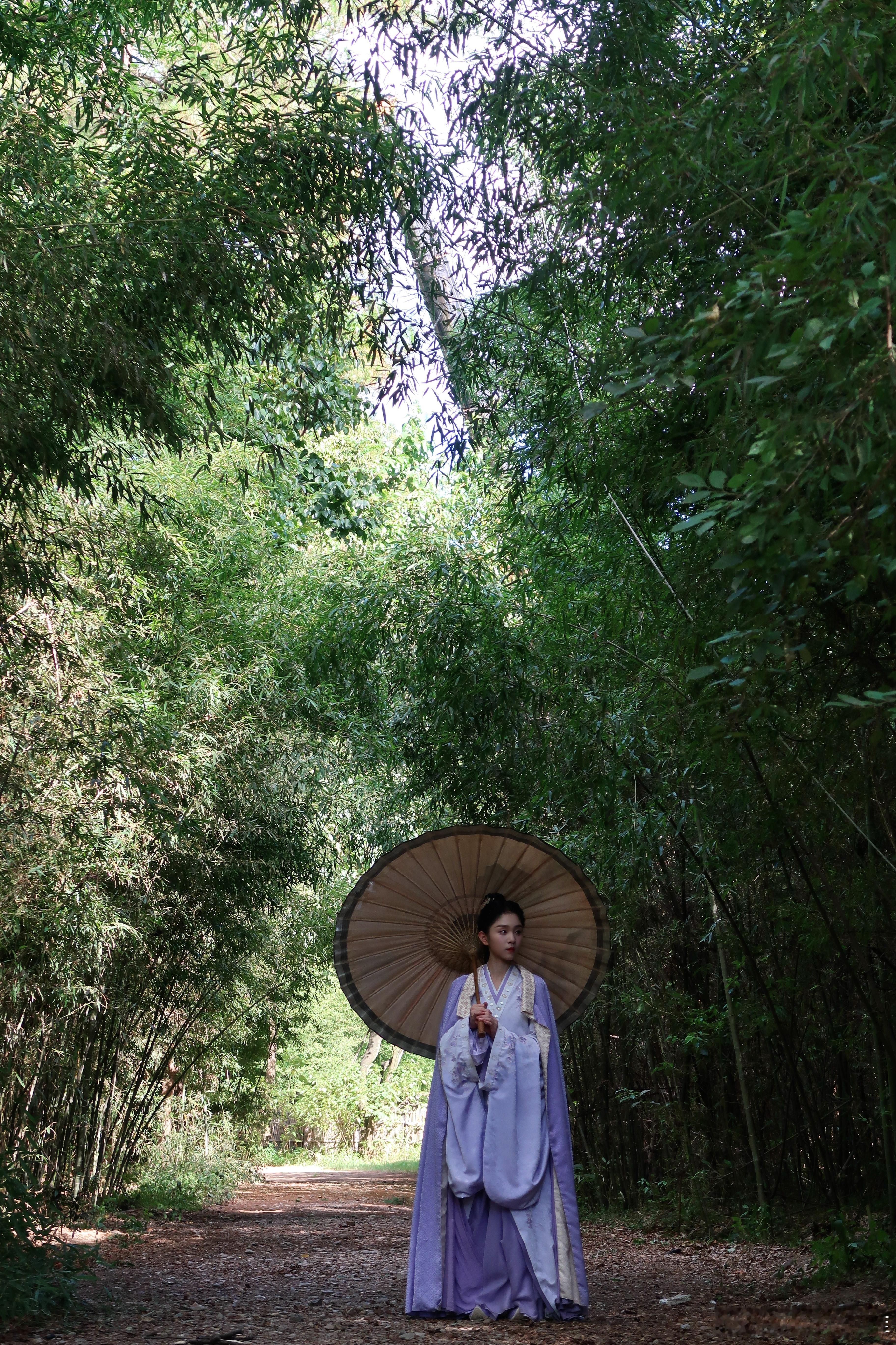 紫衣小苔已上线～一起追剧啦💜桃花映江山 ​​​